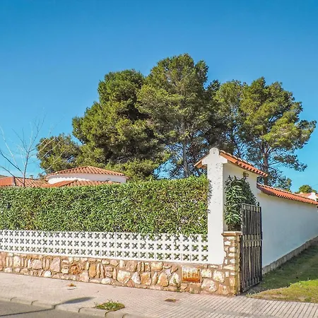 Holiday home 3 Bedroom Awesome In Miami Platja *